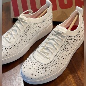 New Fit flop, rally ombre, crystal knit sneakers urban white women’s size 7 ￼